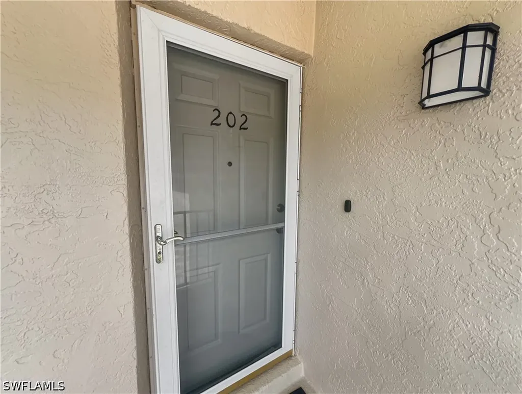 5908 Cranbrook Way Naples FL 34112