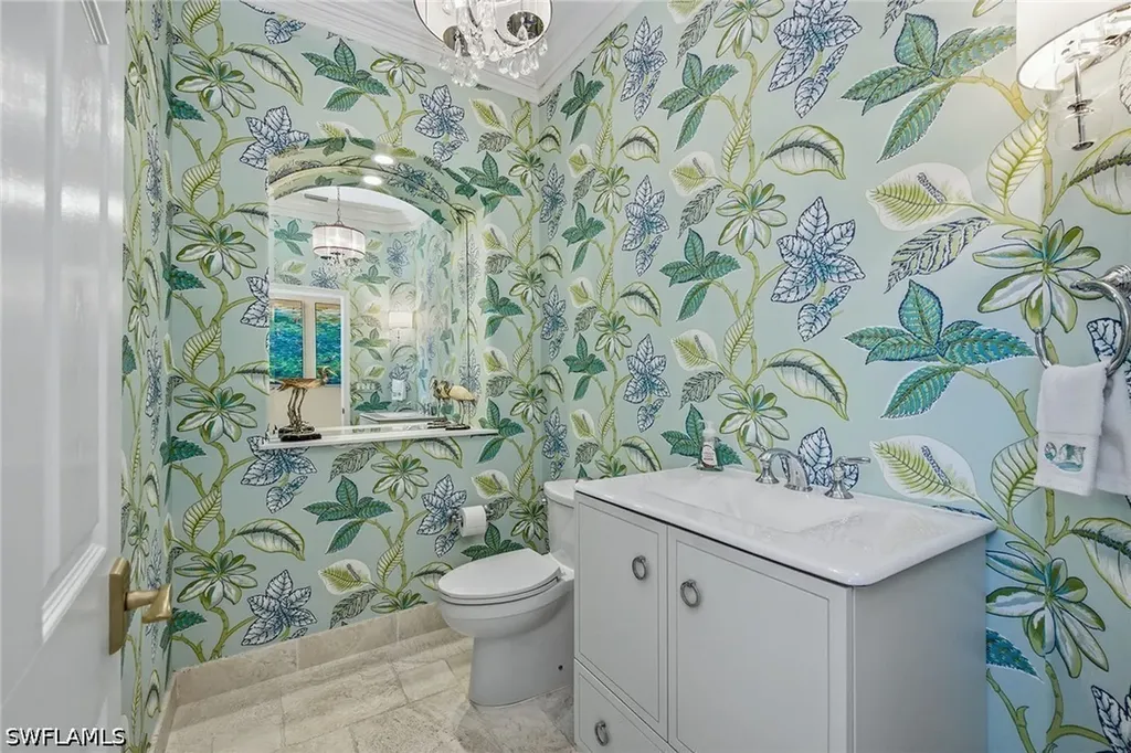 2292 Island Cove Circle Naples FL 34109