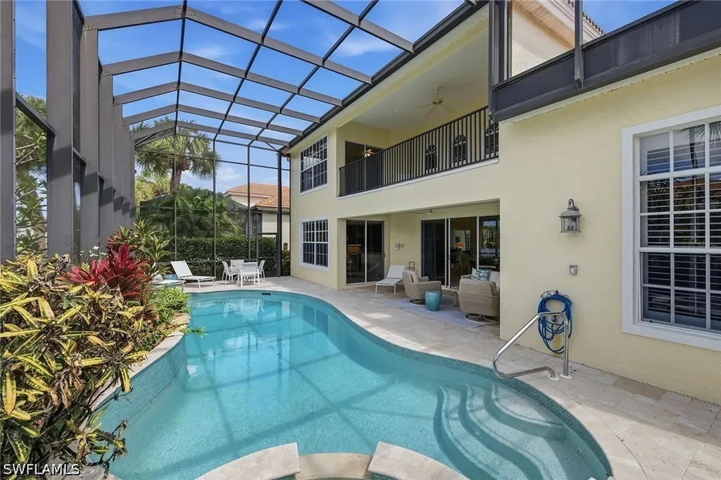 2292 Island Cove Circle Naples FL 34109