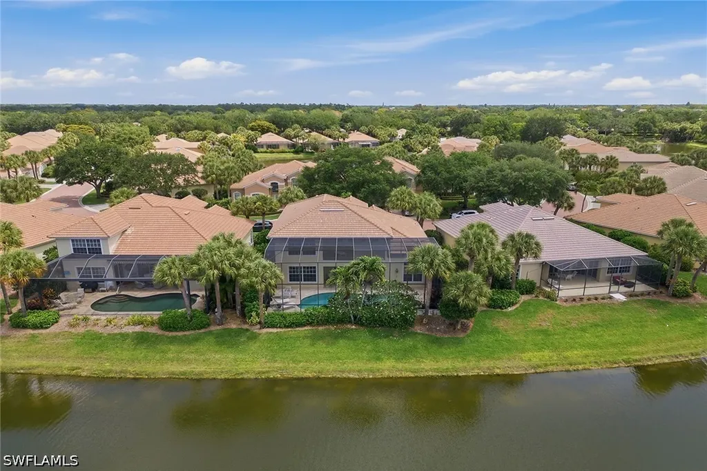 2292 Island Cove Circle Naples FL 34109