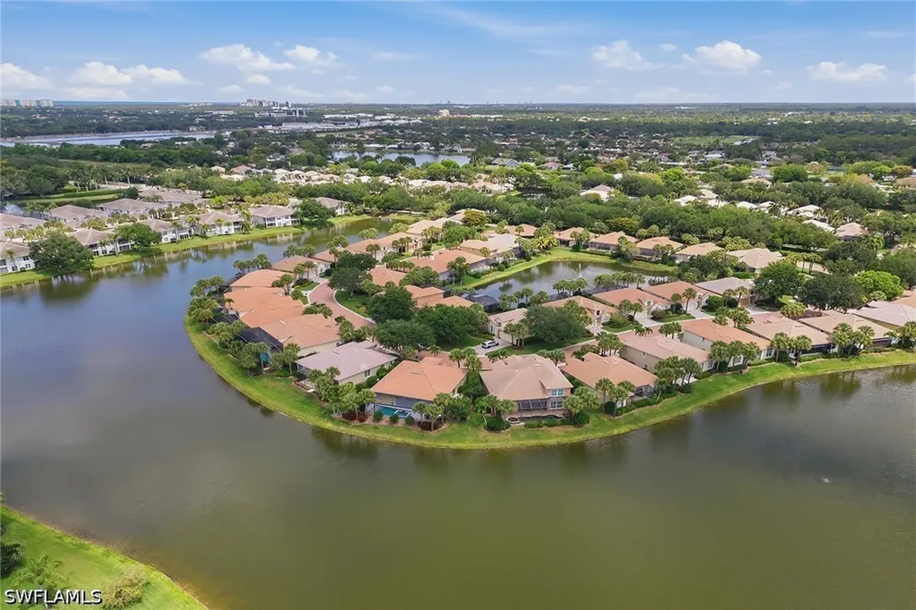 2292 Island Cove Circle Naples FL 34109