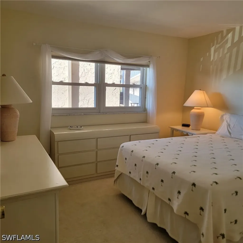 5483 Rattlesnake Hammock Road Naples FL 34113