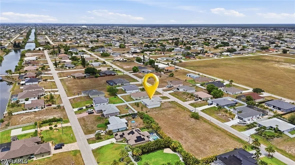 326 NE 20th Terrace Cape Coral FL 33909