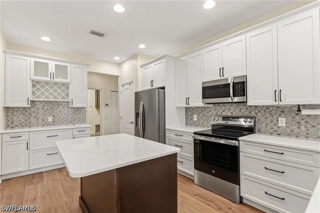 15505 Pricklegrass Court Alva FL 33920