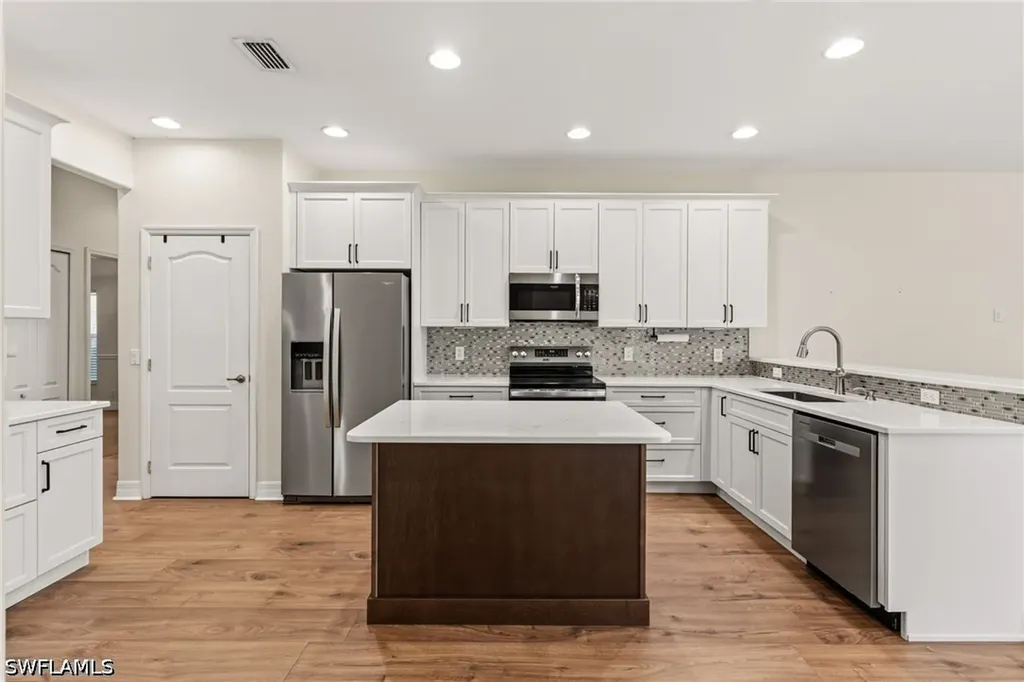 15505 Pricklegrass Court Alva FL 33920