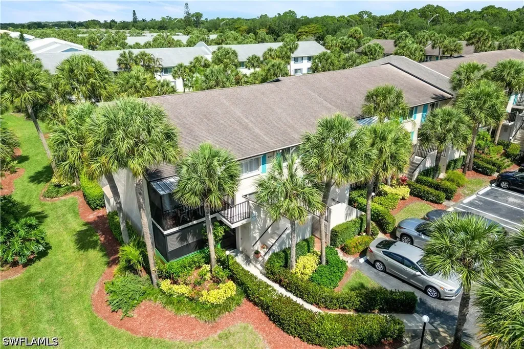 4140 Looking Glass Lane Naples FL 34112