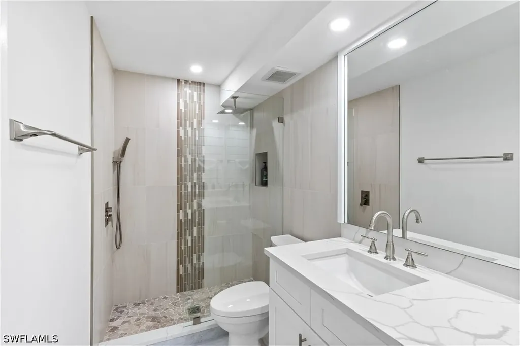 4140 Looking Glass Lane Naples FL 34112