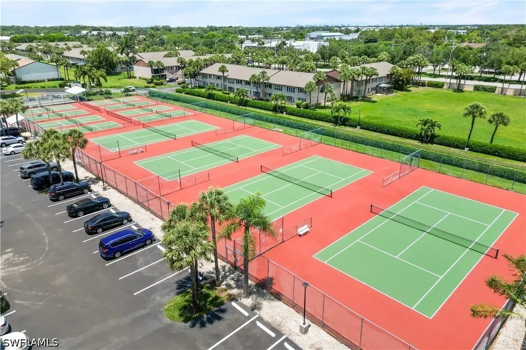 4140 Looking Glass Lane Naples FL 34112