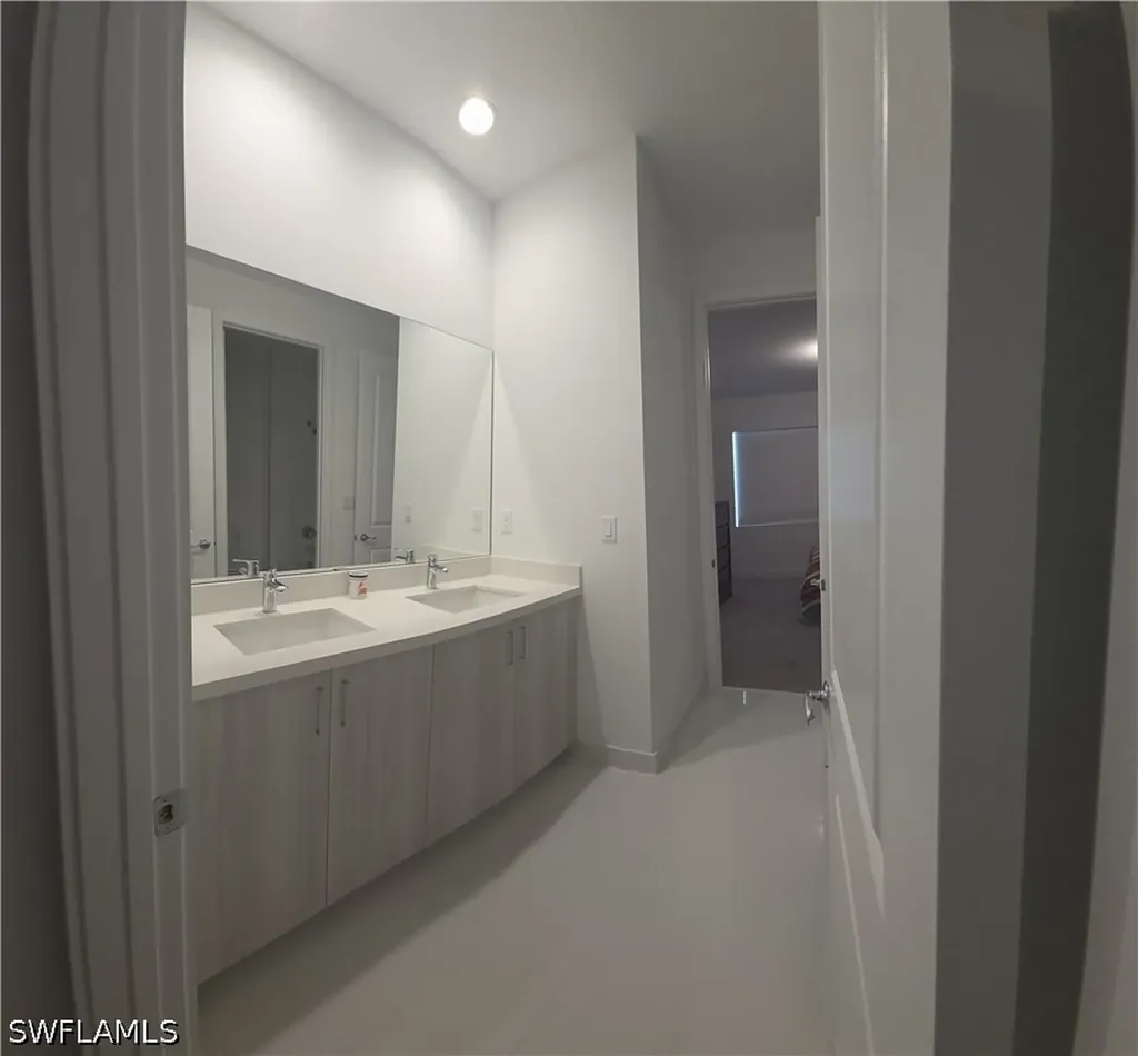 5243 Nevola Avenue Immokalee FL 34142