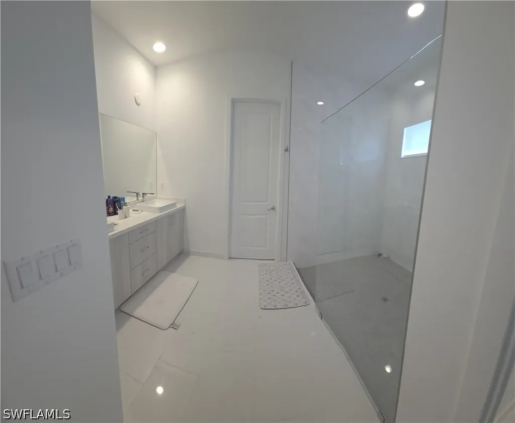 5243 Nevola Avenue Immokalee FL 34142