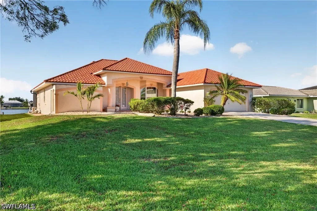 1145 SW 44th Street Cape Coral FL 33914