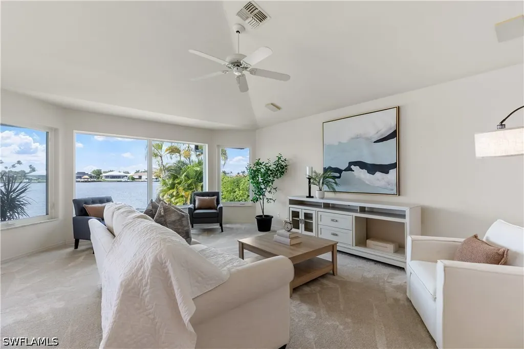 1145 SW 44th Street Cape Coral FL 33914