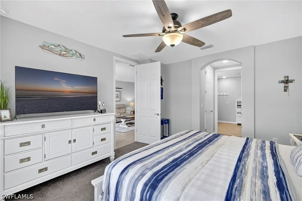 14582 Edgewater Circle Naples FL 34114