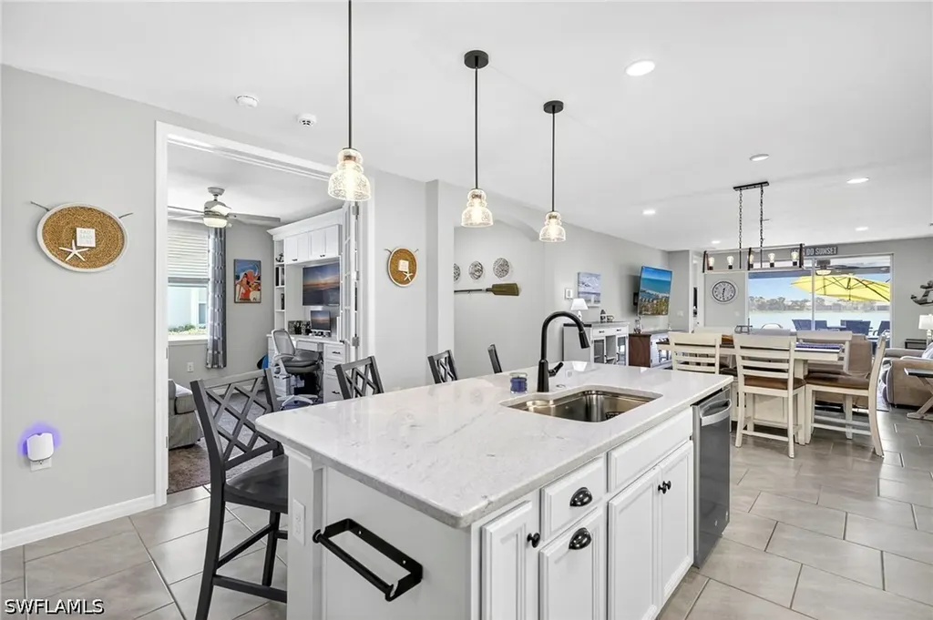 14582 Edgewater Circle Naples FL 34114