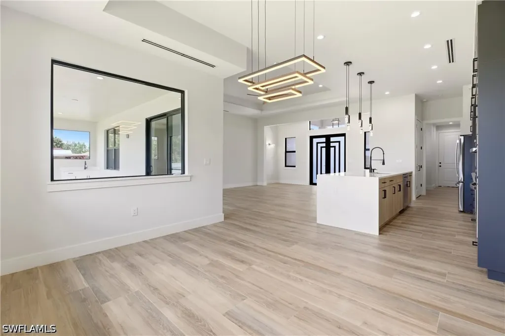 4431 Everglades Boulevard N Naples FL 34120