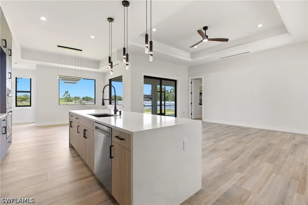 4431 Everglades Boulevard N Naples FL 34120