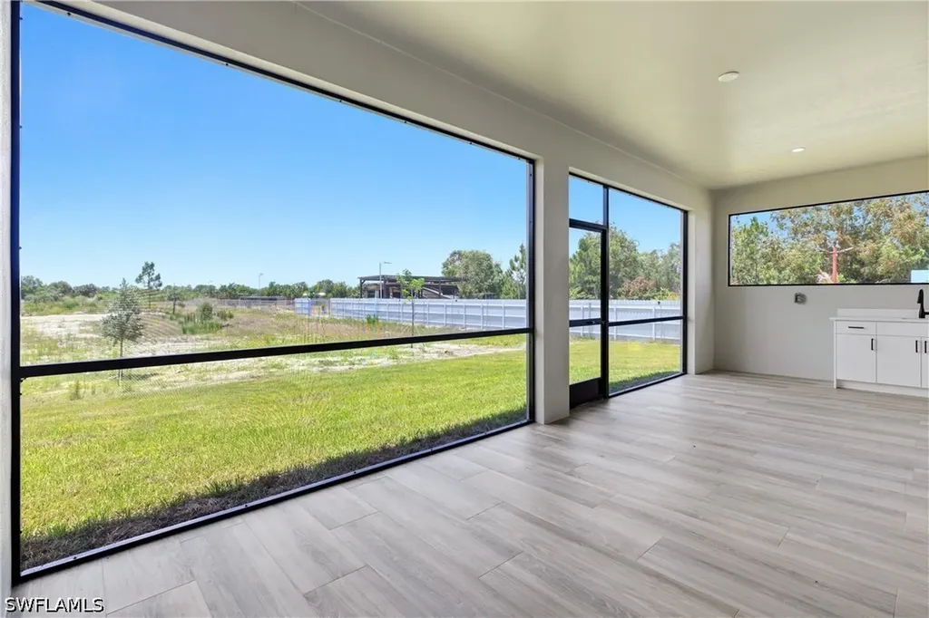 4431 Everglades Boulevard N Naples FL 34120