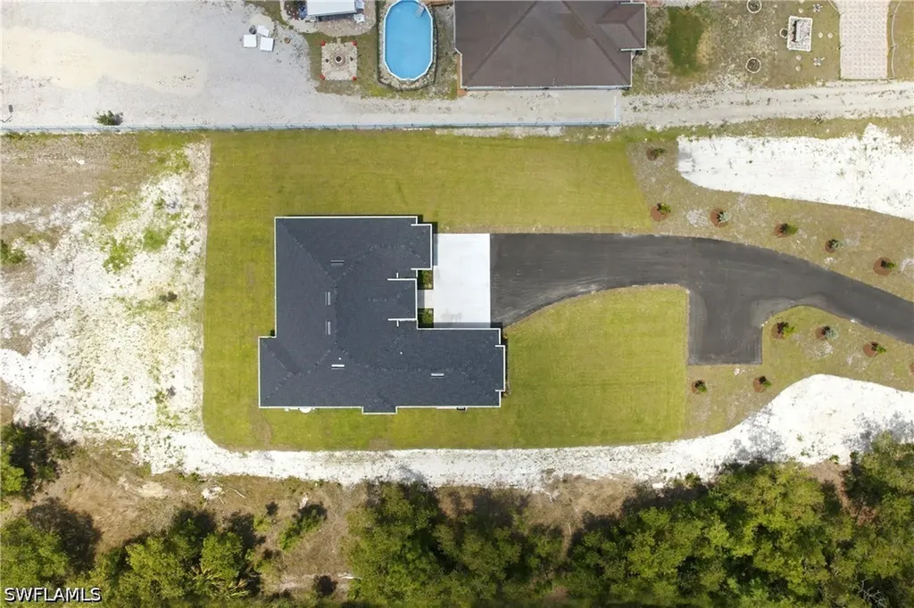 4431 Everglades Boulevard N Naples FL 34120