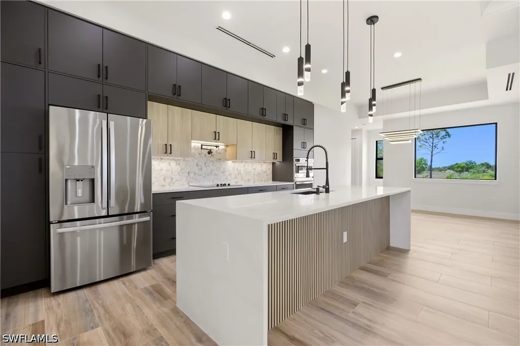 4431 Everglades Boulevard N Naples FL 34120