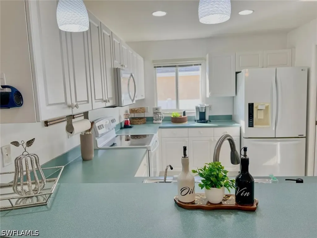1124 SW 47th Street Cape Coral FL 33914