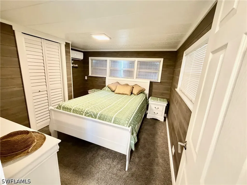 376 Verna Avenue Fort Myers FL 33908