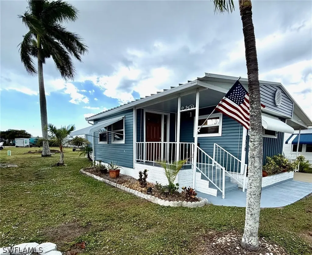 376 Verna Avenue Fort Myers FL 33908