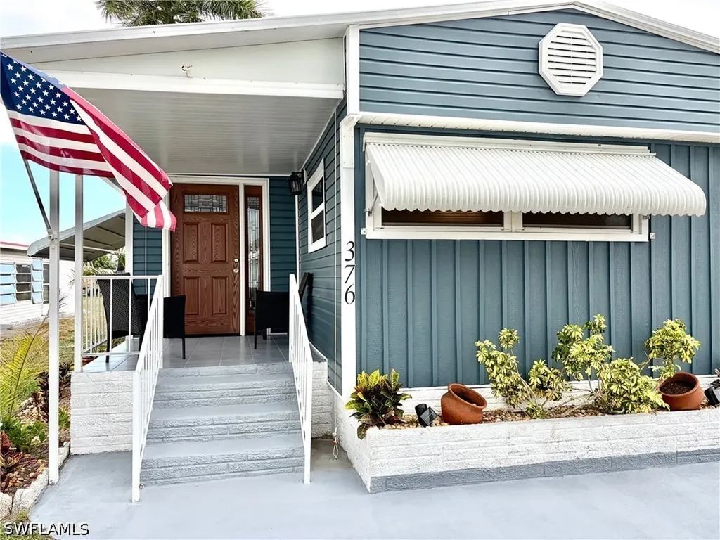 376 Verna Avenue Fort Myers FL 33908
