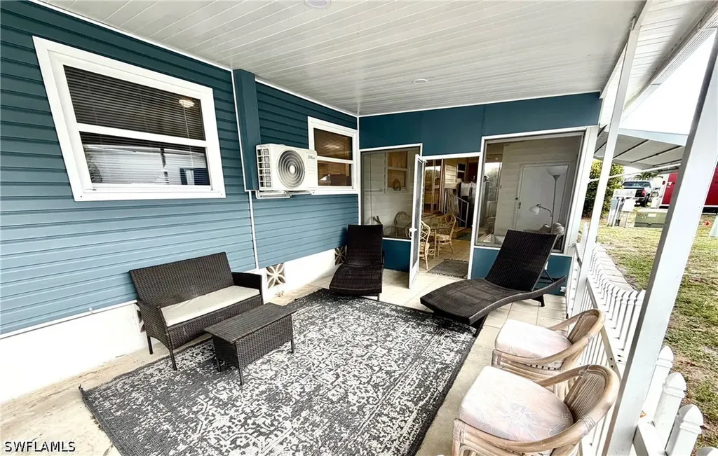 376 Verna Avenue Fort Myers FL 33908