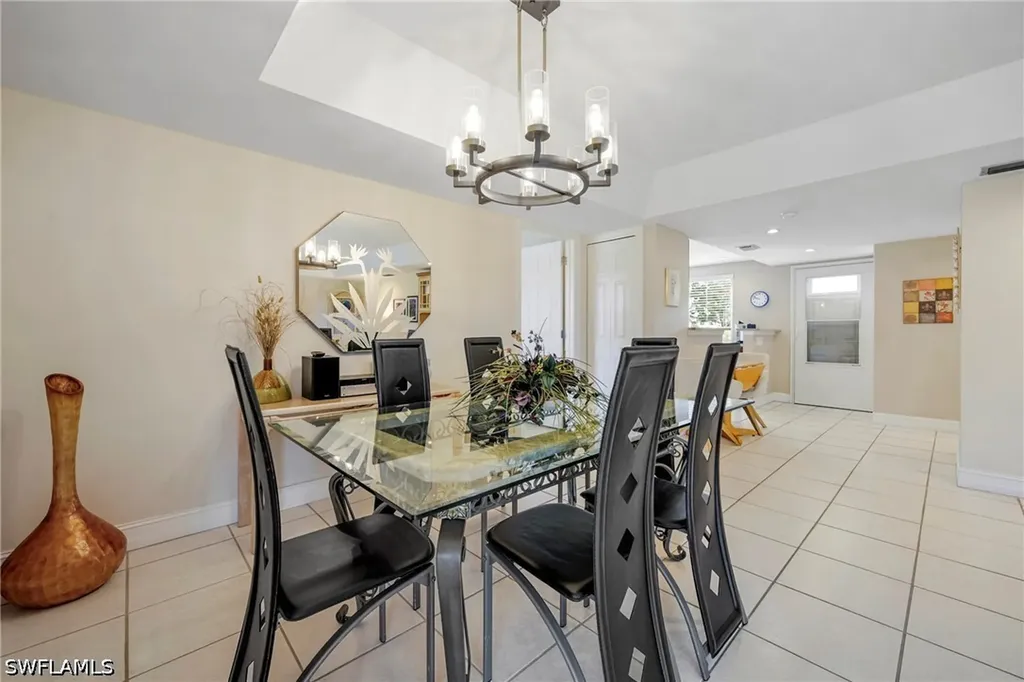416 Teryl Road Naples FL 34112
