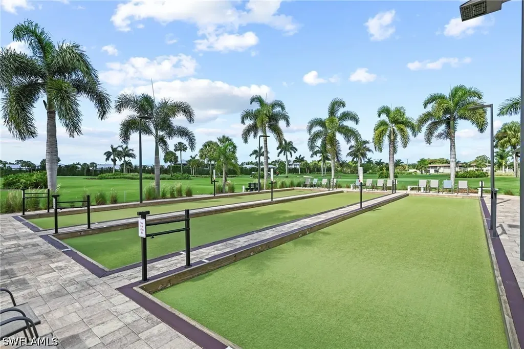 416 Teryl Road Naples FL 34112