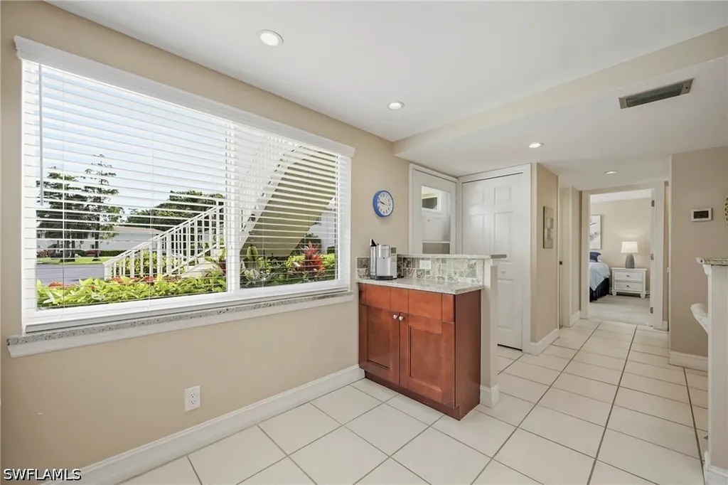 416 Teryl Road Naples FL 34112