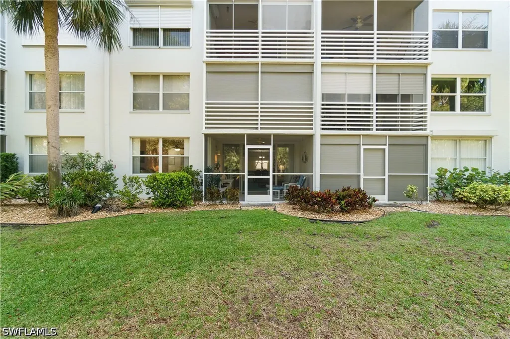 290 Naples Cove Drive Naples FL 34110