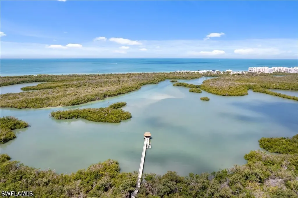 290 Naples Cove Drive Naples FL 34110