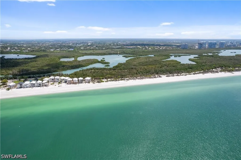 290 Naples Cove Drive Naples FL 34110