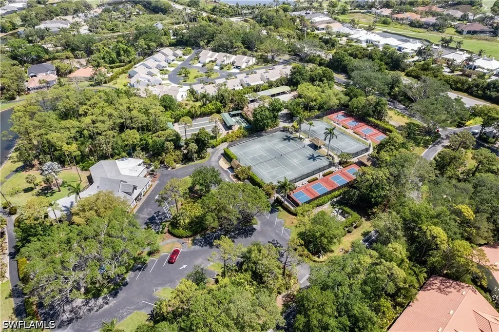 290 Naples Cove Drive Naples FL 34110