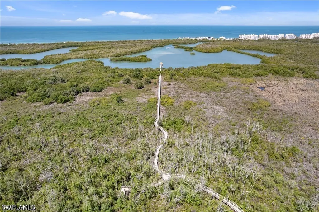 290 Naples Cove Drive Naples FL 34110