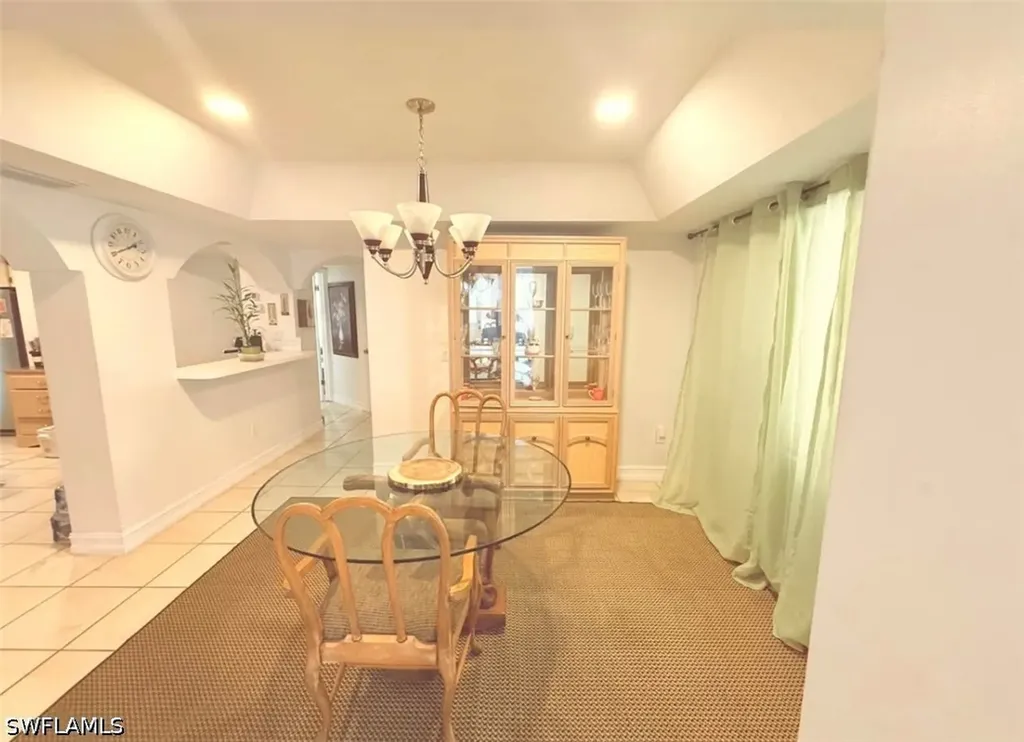 250 10th Street NE Naples FL 34120