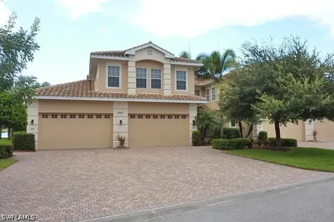 6017 Trophy Drive Naples FL 34110-7341