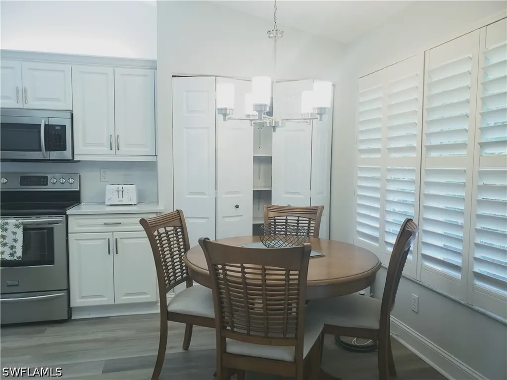 386 Emerald Bay Circle Naples FL 34110