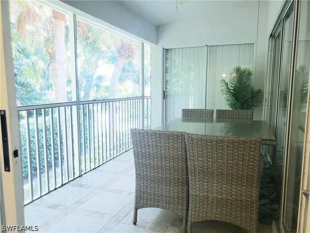 386 Emerald Bay Circle Naples FL 34110