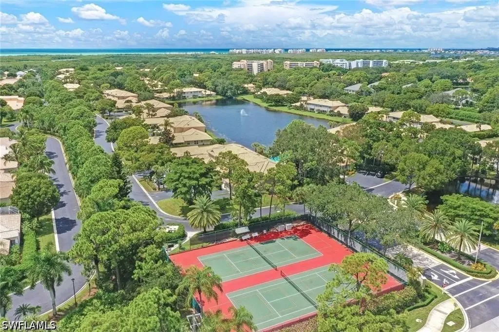 386 Emerald Bay Circle Naples FL 34110