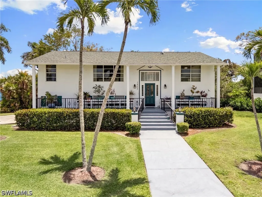 1865 Dogwood Drive Marco Island FL 34145