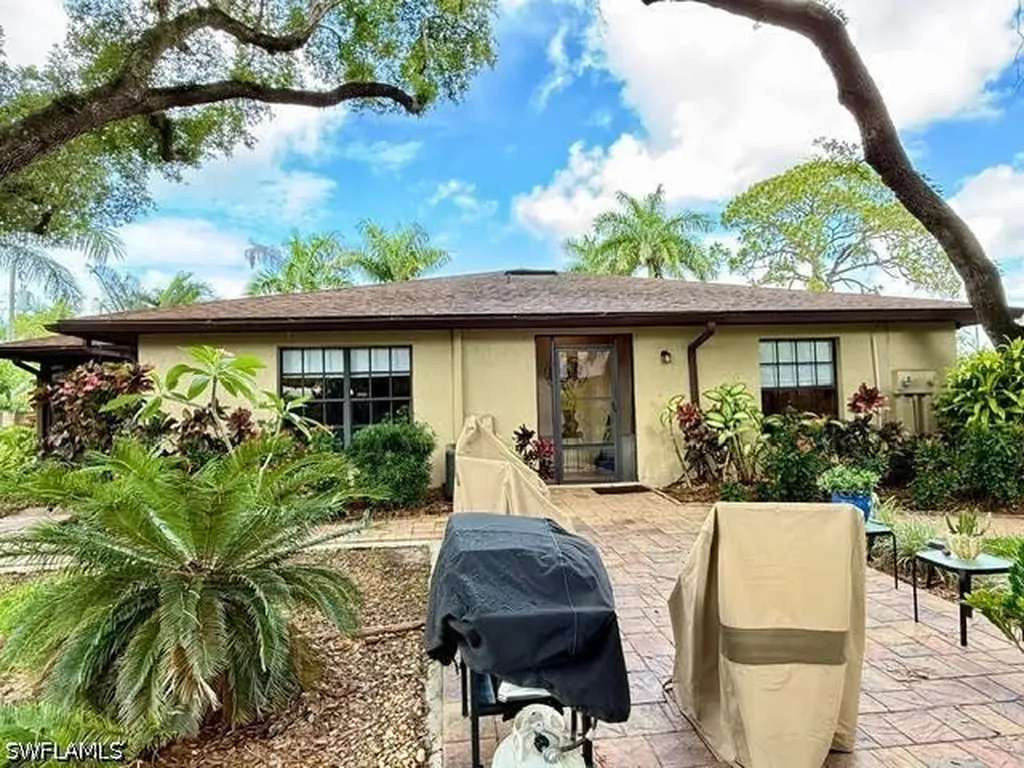 10830 Leitner Creek Drive Bonita Springs FL 34135