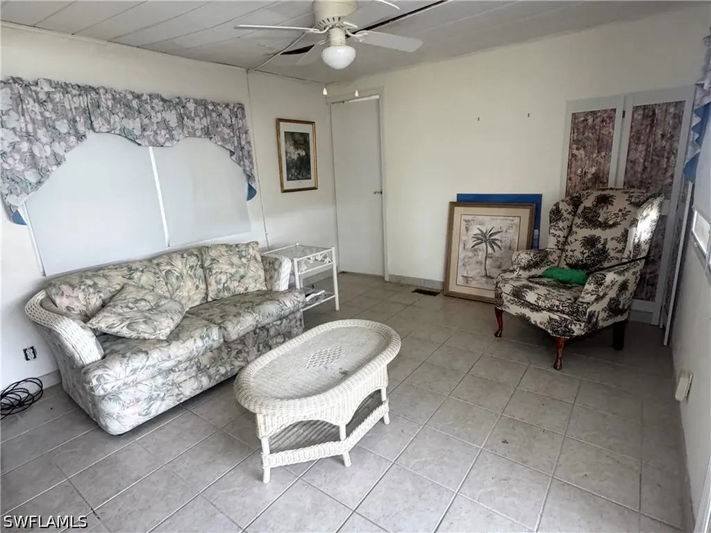 181 Grassy Key Lane Naples FL 34114