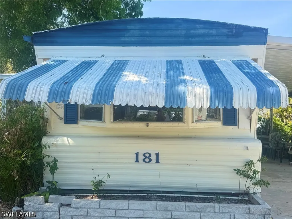 181 Grassy Key Lane Naples FL 34114