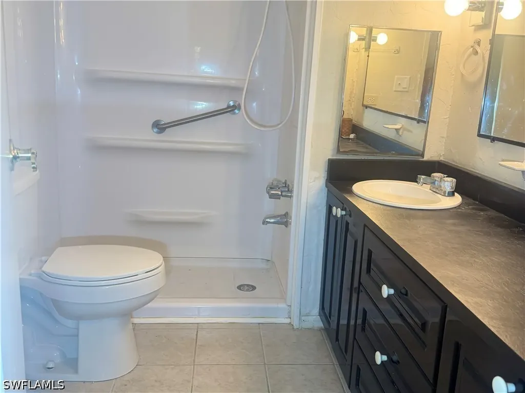 181 Grassy Key Lane Naples FL 34114