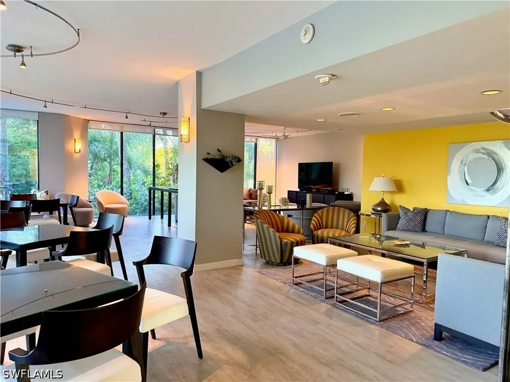 5555 Heron Point Drive Naples FL 34108