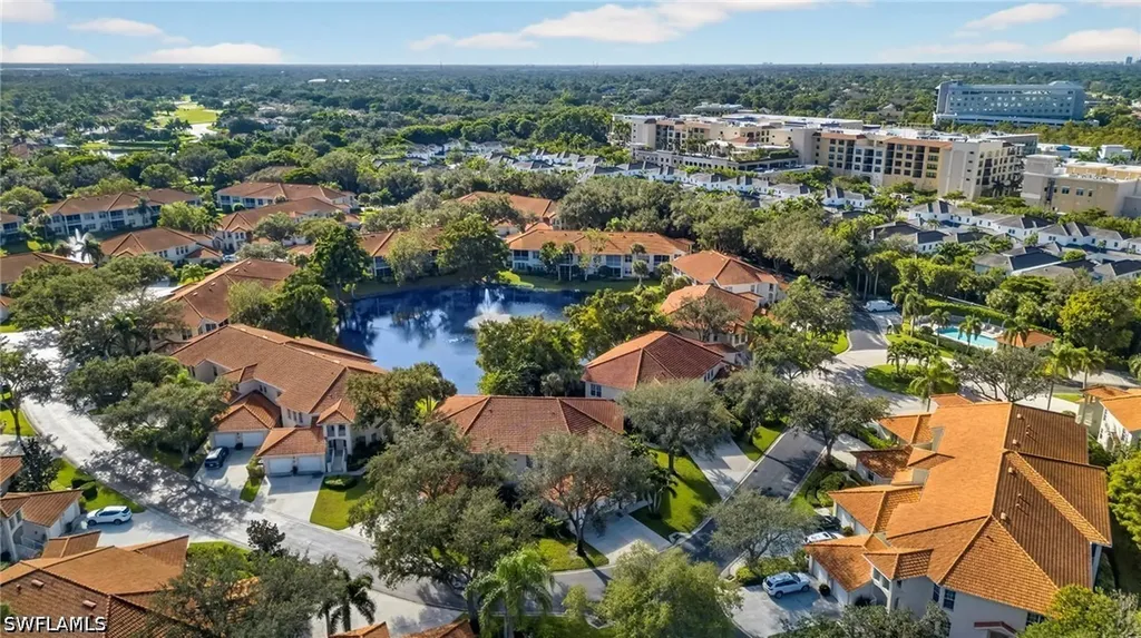 1033 Egrets Walk Circle Naples FL 34108