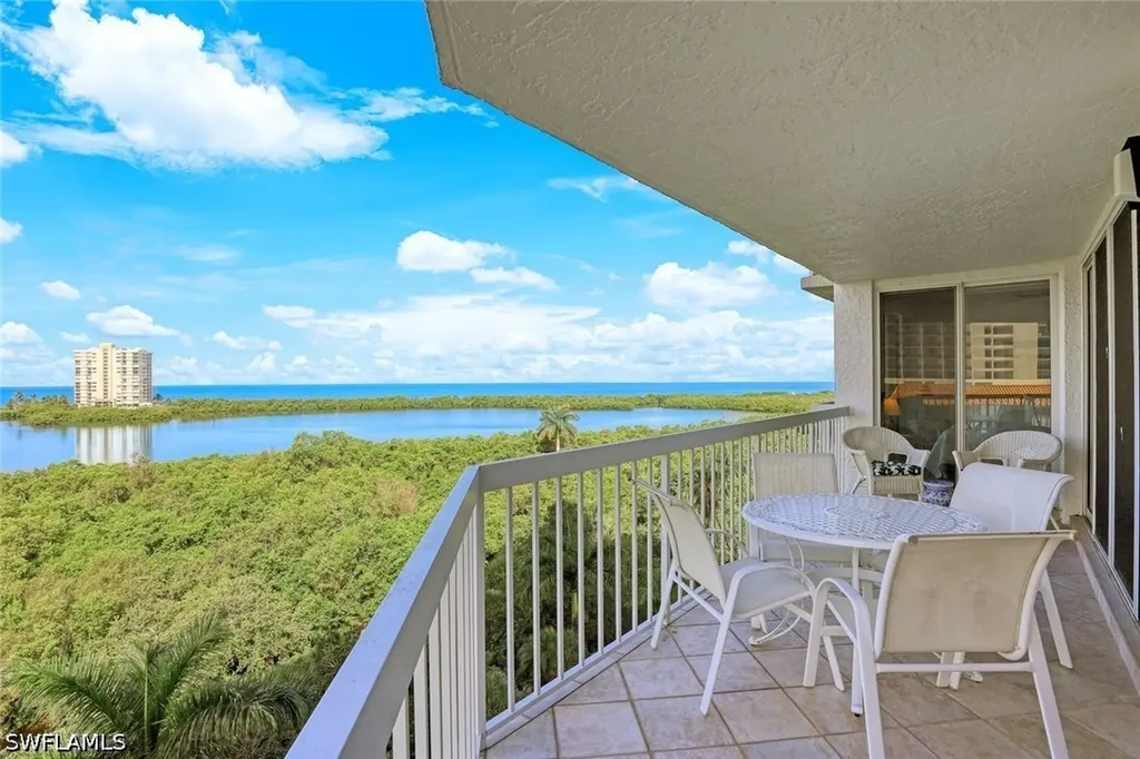 5501 Heron Point Drive Naples FL 34108
