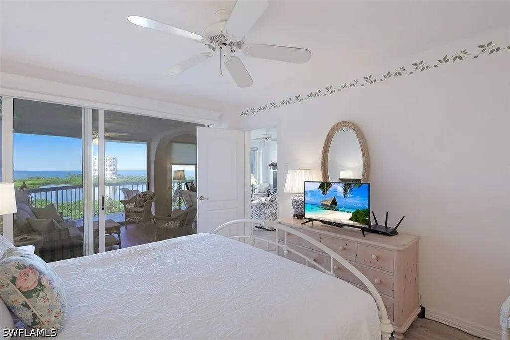 5501 Heron Point Drive Naples FL 34108